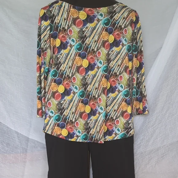 Peck & Peck Graphic Blue and Orange 3/4 Sleeve Blouse And Black crops - Picture 1 of 7